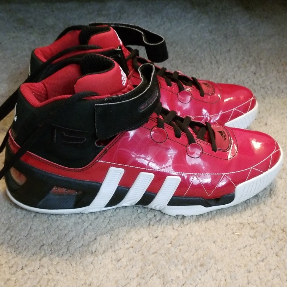 Adidas TS commander mens basketball shoes NWOT
